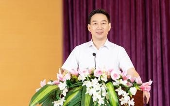 领袖演讲