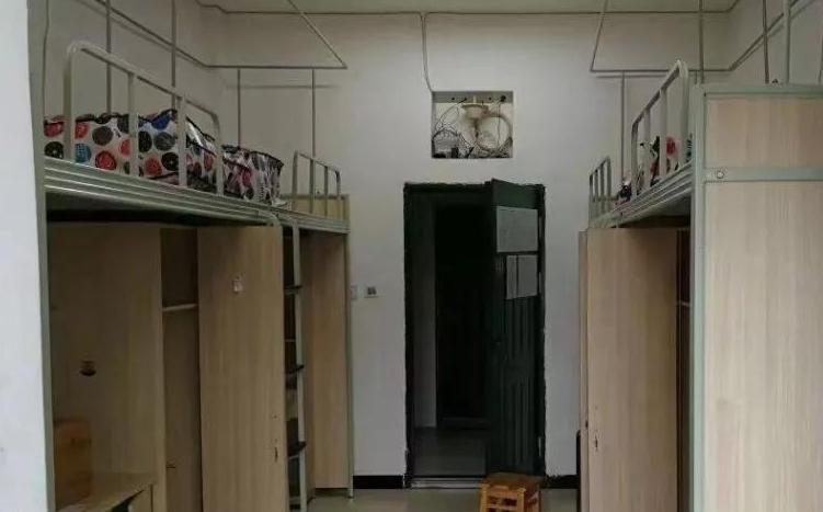 重庆市潼南县闇公职业高级中学