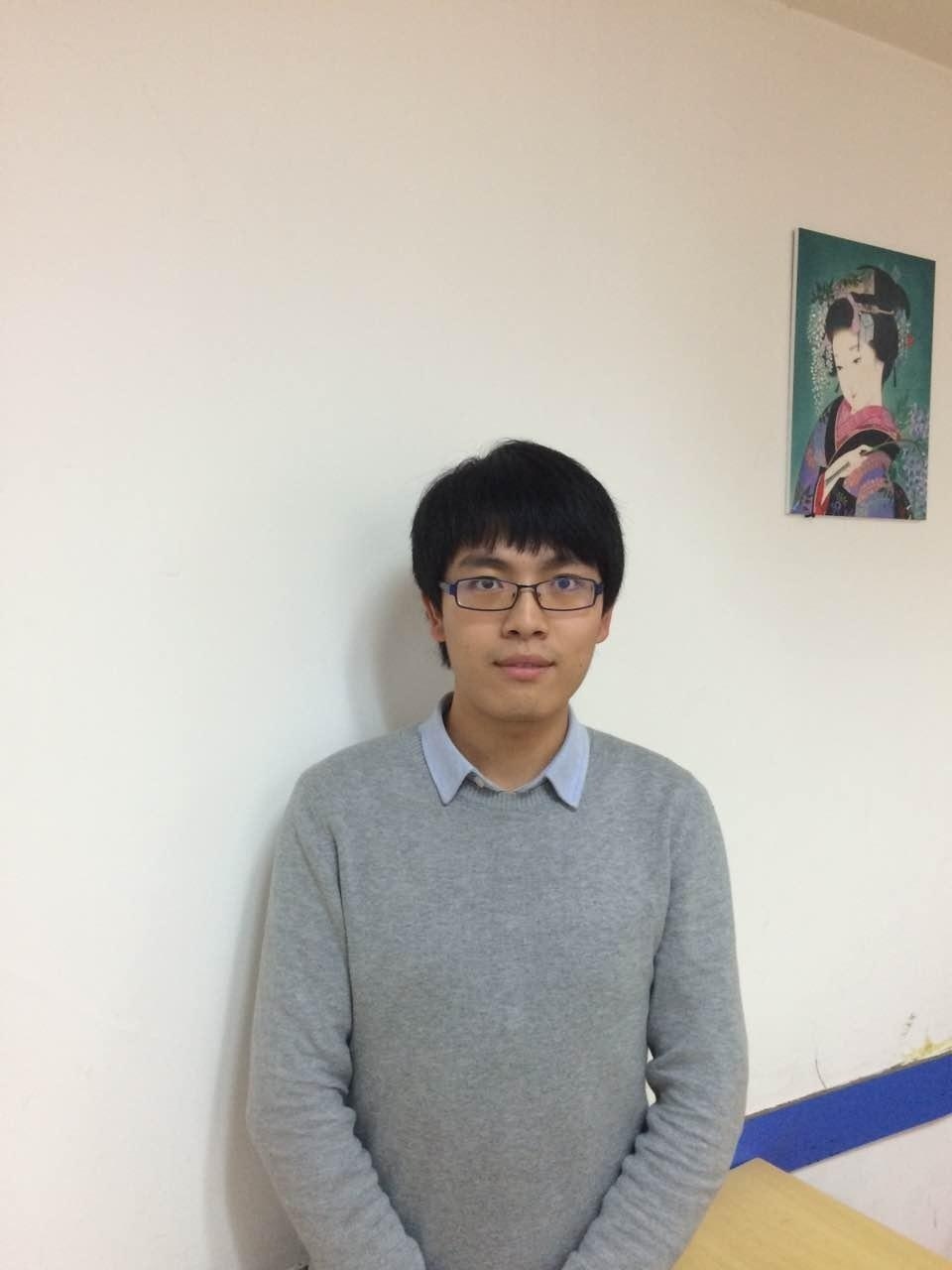 日语教师 喻斌
