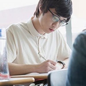 熟练运用A1阶段中的语法知识