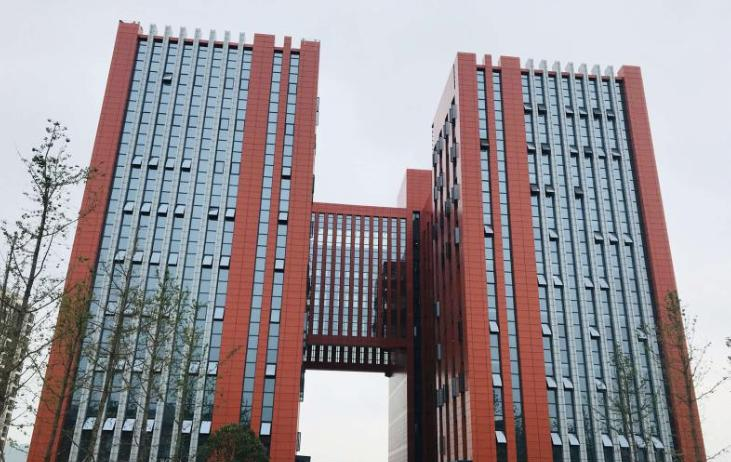 重庆五一技师学院网站