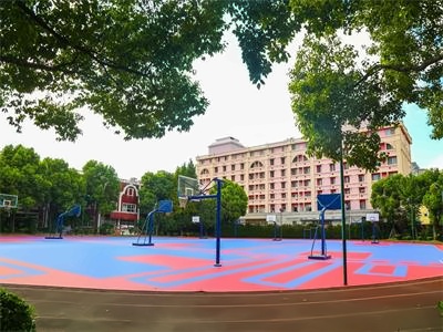 上海市燎原双语学校LYBS 英文部高中户外运动场