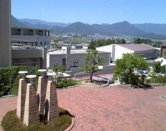 西南女学院大学