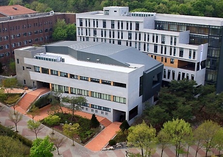 青江文化产业大学