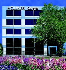 霍尔姆斯学院