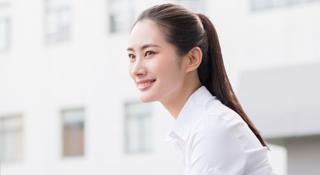 正确坐立行