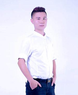 李勇