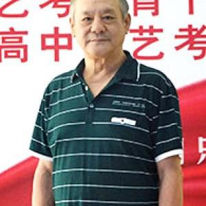 中影人艺考-钱学格