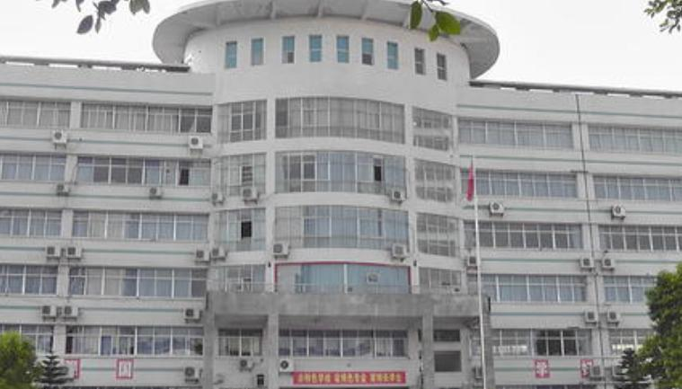 重庆渝东技工学校