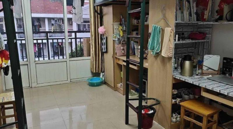 重庆万州电子信息工程学校