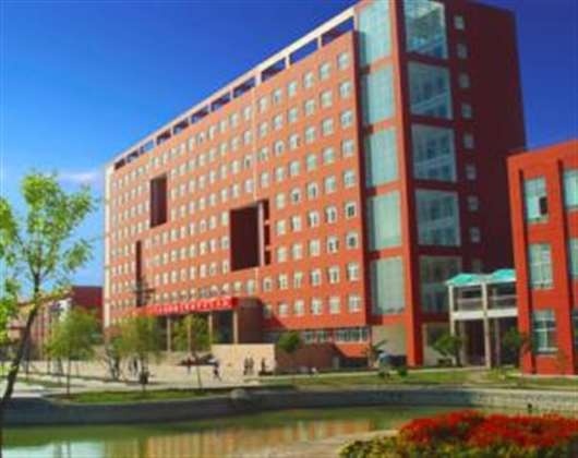 香川县立保健医疗大学