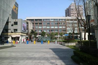 美国林登中学上海校区校园环境