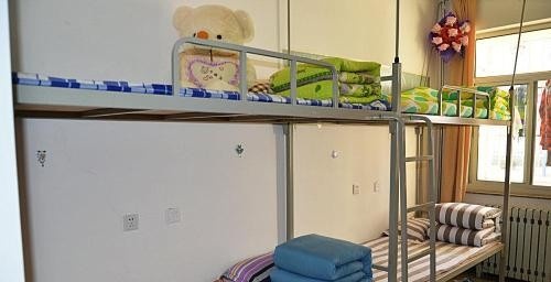 安岳实验中学(职教部)宿舍