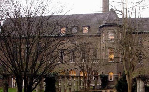 马斯特里赫特大学