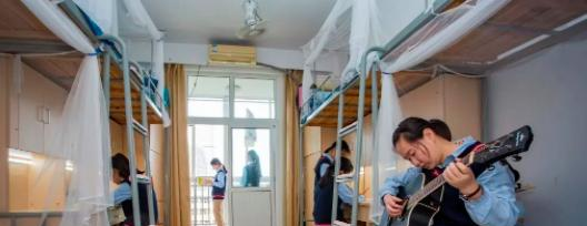 宁波经贸学校宿舍