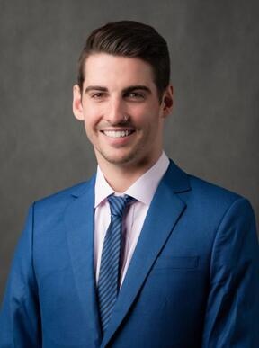 Derek H.jpg