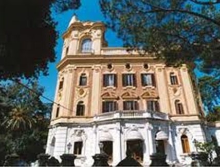 国际社会科学自由大学