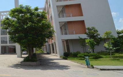 云南省建筑技工学校招生办