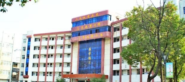 孝感工业学校2020年报名条件、招生要求、招生对象