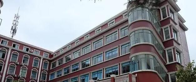 2023年上海燎原双语学校初中部学费标准