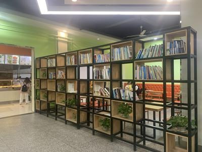 青国交日本班