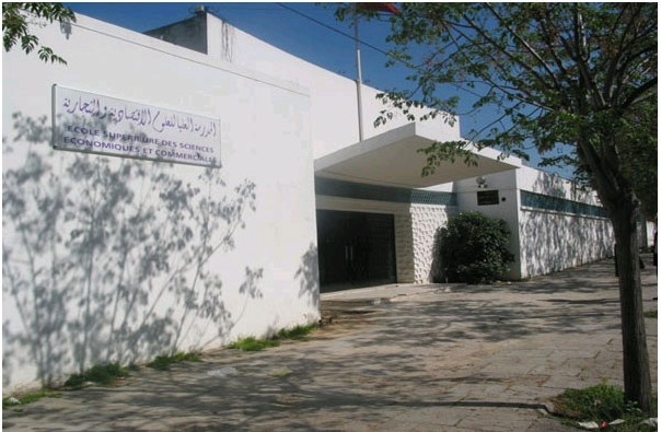 高等经济与商业科学学校