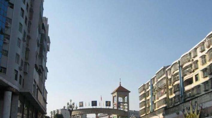 宜章湘粤中等职业技术学校