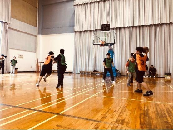 第二届“立泰杯”3v3篮球赛.jpg