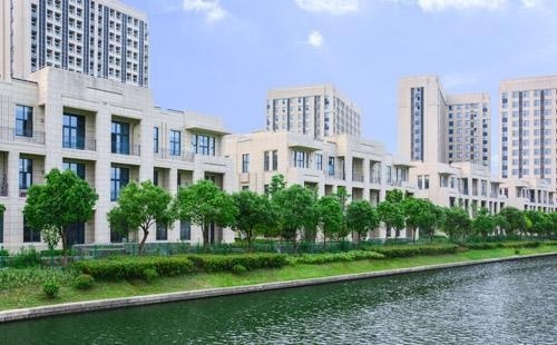 上海高藤致远创新学校