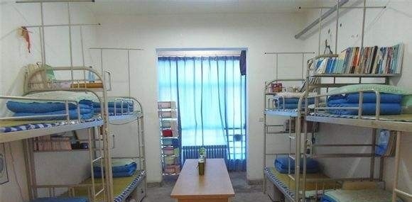 青岛平度机电工程学校宿舍条件