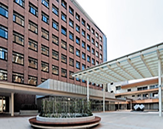 中村学园大学