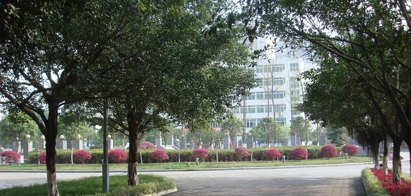 成都纺织高等专科学校五年制大专