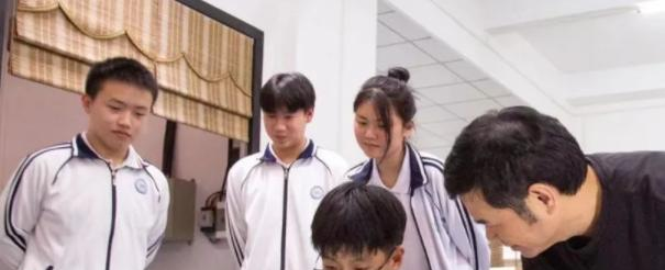 虹桥职业技术学校