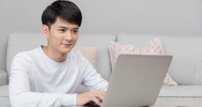 上班办公室的白领