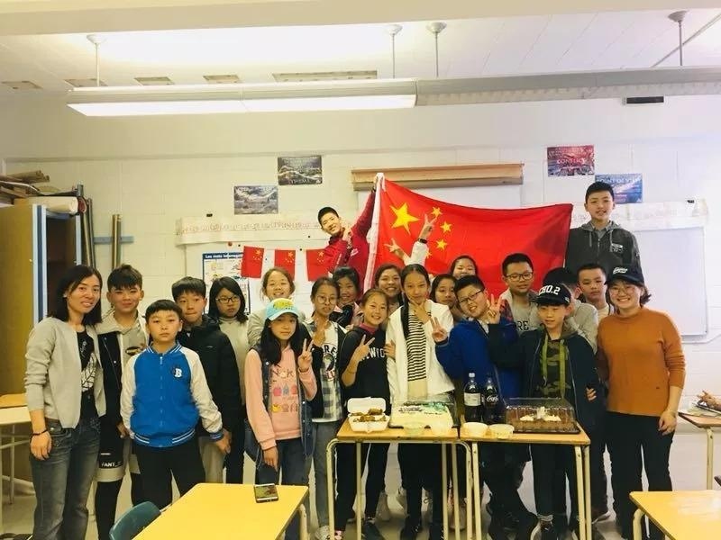 加拿大小学交换生.jpg
