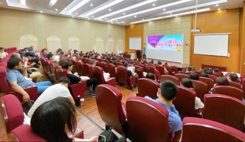 演讲2.jpg
