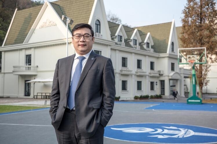 上海阿德科特学校总校长.jpg