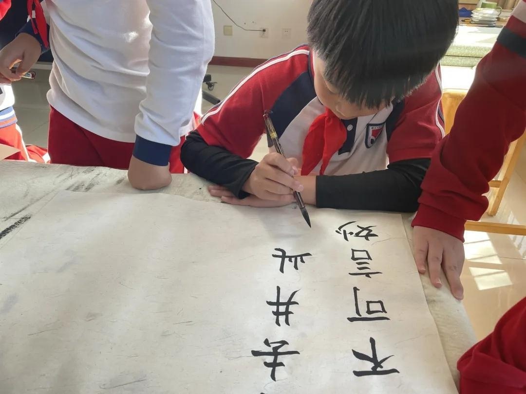 盛华碧桂园中英文学校