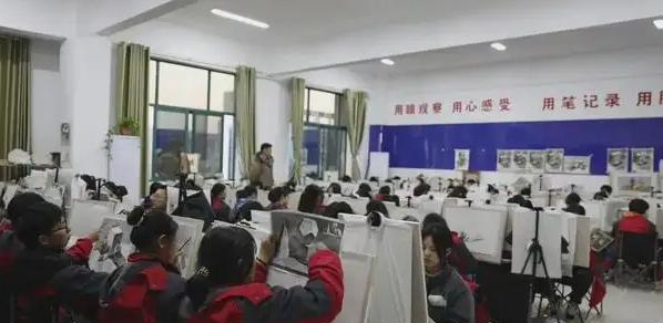 息县职业教育中心