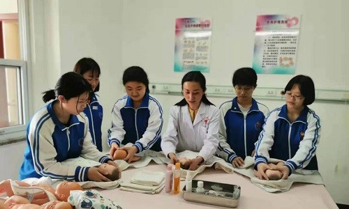 北京市海淀区卫生学校2022年有哪些专业