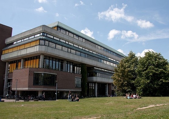 杜塞尔多夫大学