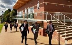 布罗蒙思林苑学校