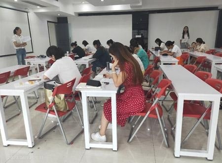 课堂讲学