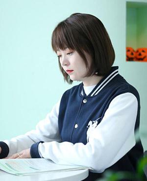 周倩