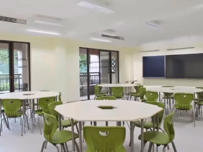 绿城常春藤国际教育校园环境