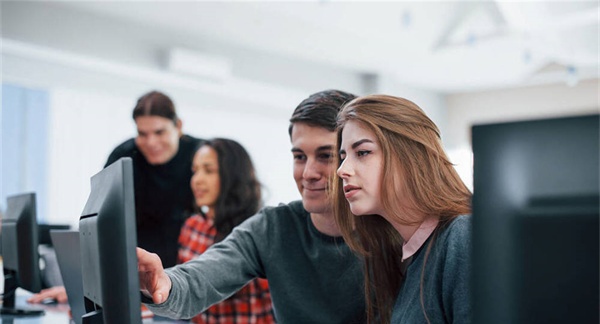 自贡旭江职业技术学校