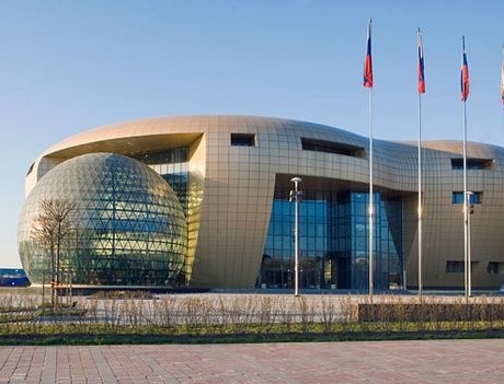 圣彼得堡人文社科大学