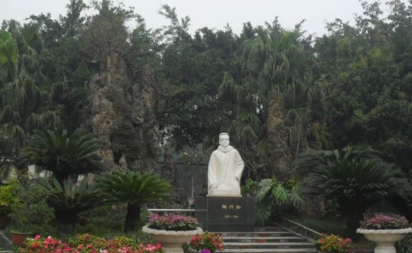 乐山大佛文武学校2022年招生办