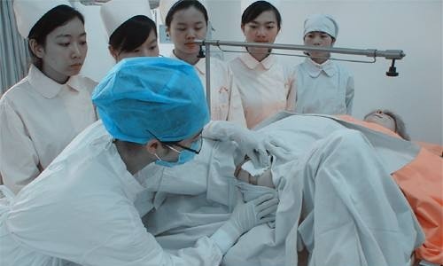 重庆市护士学校网站