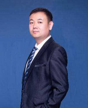 杨飞龙